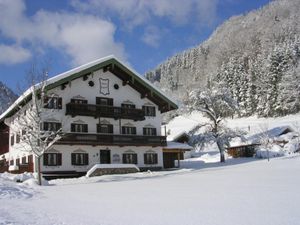 260313-Ferienwohnung-3-Ruhpolding-300x225-1