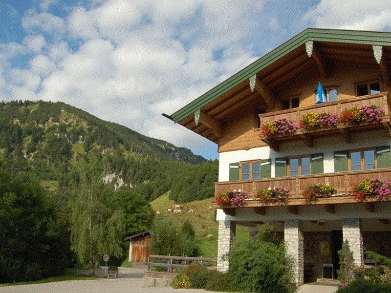 72958-Ferienwohnung-2-Ruhpolding-800x600-0