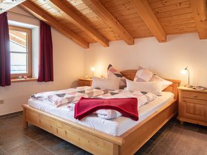 72957-Ferienwohnung-2-Ruhpolding-300x225-4