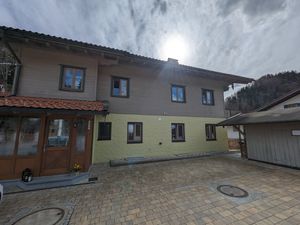 23348405-Ferienwohnung-4-Ruhpolding-300x225-3