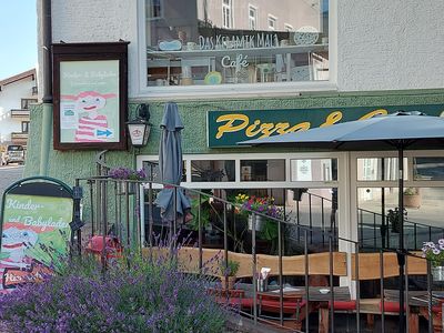 Pizzeria im Haus