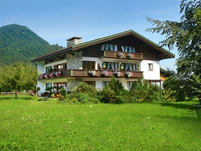 Hausansicht - gepflegtes Landhaus in zentraler Lage