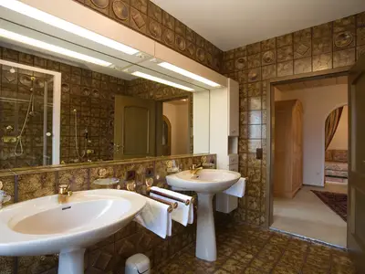Badezimmer Flora