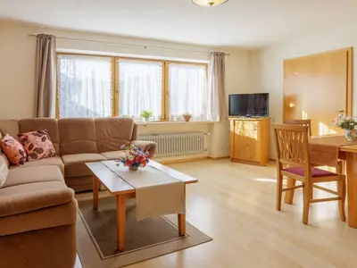 Wohnung #1, Wohn-Küche