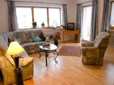 Ferienwohnung für 6 Personen (86 m²) in Ruhpolding 3/10