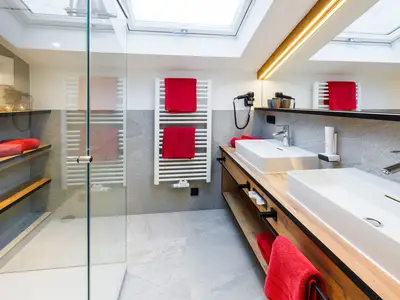 Badezimmer PanoramaFamilienWohnung Hochfelln