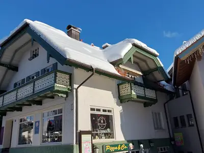 Hausansicht Seite