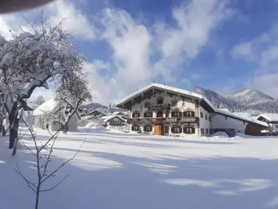 Ein schöner Wintertag am Schwabenbauernhof