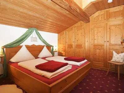 Schlafzimmer im Adlernest