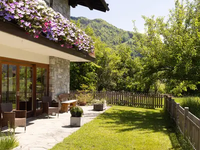 Landhaus Pichler mit Blumenschmuck