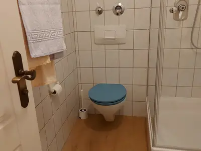 Fewo 1 - Zellerberg - Dusche/WC