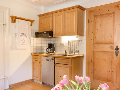 FeWo Enzian mit Küchenzeile und Spülmaschine