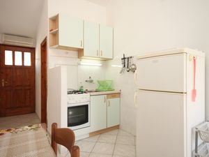 19126948-Ferienwohnung-4-Rukavac (Vis)-300x225-3