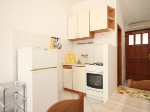 19125952-Ferienwohnung-4-Rukavac (Vis)-300x225-3