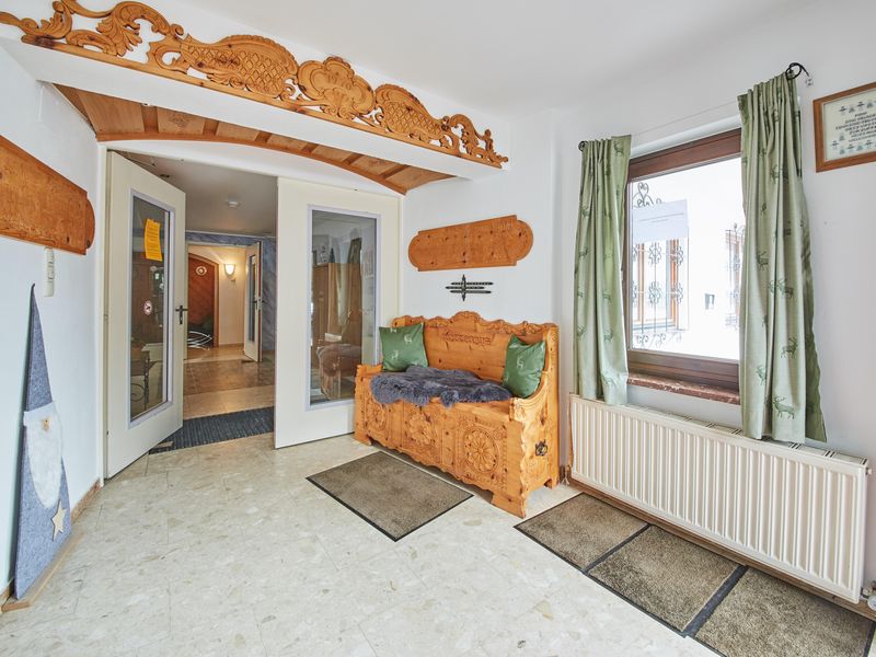 23898287-Ferienwohnung-2-Saalbach Hinterglemm-800x600-2