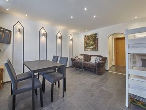 23898299-Ferienwohnung-2-Saalbach Hinterglemm-300x225-5