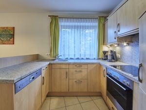 23898331-Ferienwohnung-8-Saalbach Hinterglemm-300x225-4