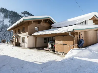 ExteriorWinter