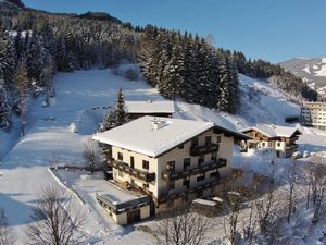 Ferienwohnung für 13 Personen (140 m²) in Saalbach Hinterglemm