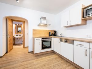 23895313-Ferienwohnung-5-Saalbach Hinterglemm-300x225-3