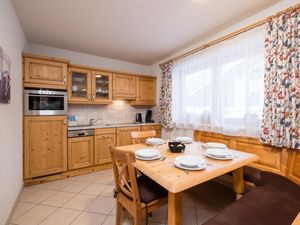 23951953-Ferienwohnung-7-Saalbach Hinterglemm-300x225-1