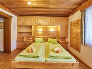 23898343-Ferienwohnung-2-Saalbach Hinterglemm-300x225-5