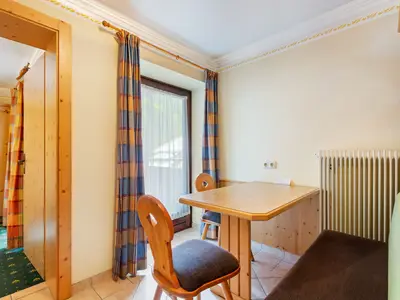 DiningRoom
