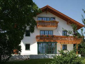 Ferienwohnung für 4 Personen (55 m²) ab 65 € in Saaldorf-Surheim