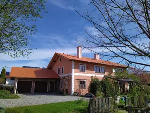 Ferienwohnung für 5 Personen (120 m²) in Saaldorf-Surheim