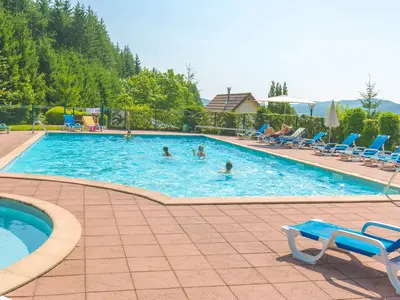 PoolOfHouse