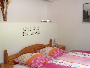 23380913-Ferienwohnung-5-Saalfeld/Saale-300x225-3