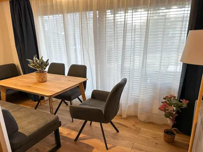 DiningRoom
