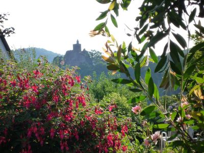 Burgblick von der Terrasse