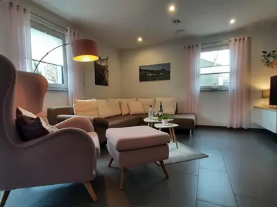 modernes und gemütliches Wohnzimmer