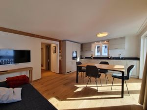 23833564-Ferienwohnung-4-Saas-Fee-300x225-1