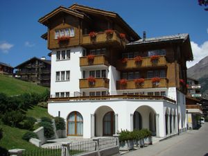 23646972-Ferienwohnung-4-Saas-Fee-300x225-0