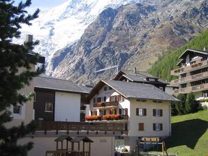 23826157-Ferienwohnung-4-Saas-Fee-300x225-3