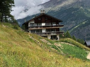 23393353-Ferienwohnung-4-Saas-Fee-300x225-1