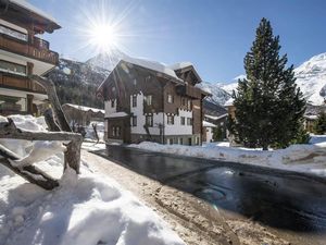 23268365-Ferienwohnung-4-Saas-Fee-300x225-2