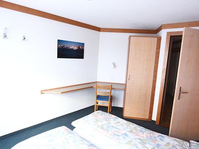 Schlafzimmer 2