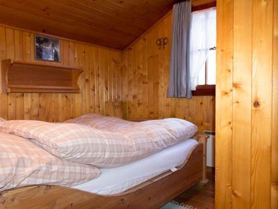 Saas-Fee_Chalet-LeCamee_Schlafzimmer1
