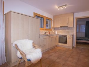 23274861-Ferienwohnung-4-Saas-Fee-300x225-4