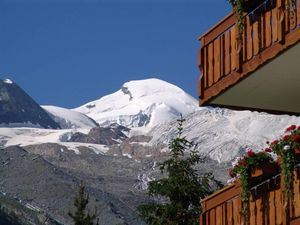 23274880-Ferienwohnung-4-Saas-Fee-300x225-3