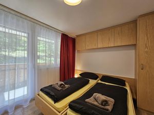 23274870-Ferienwohnung-5-Saas-Fee-300x225-5