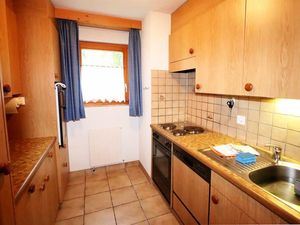 23662815-Ferienwohnung-4-Saas-Fee-300x225-3