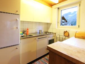 23662838-Ferienwohnung-4-Saas-Fee-300x225-3