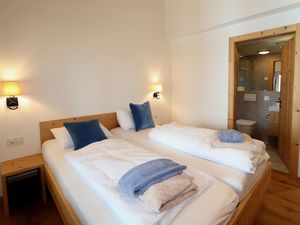 23670626-Ferienwohnung-8-Saas-Fee-300x225-4