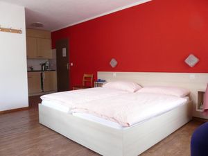 24053484-Ferienwohnung-3-Saas-Fee-300x225-5