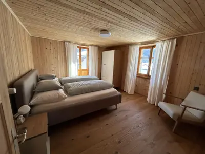 Schlafzimmer1