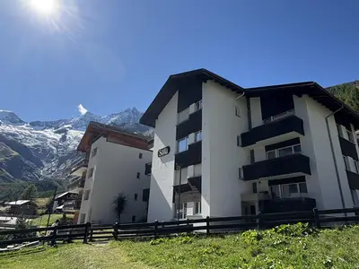 Haus Salü mit Umgebung